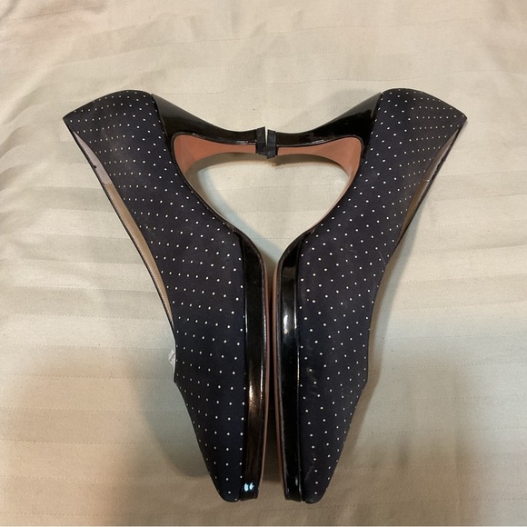 Sesto Meucci of Florence Black & White Polka Dot Heels - Picture 3 of 8